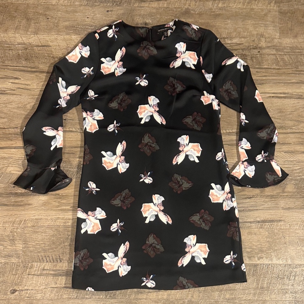 Banana Republic Black Floral Dress - Size 0P
